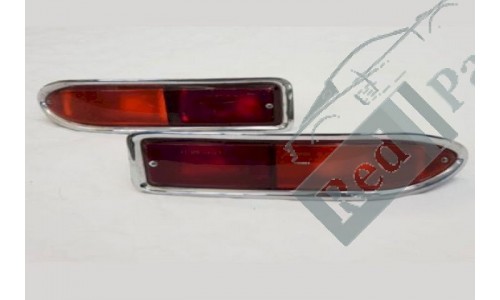 FEU ARRIERE DROIT 275 GTS/330 GTC/330 GT 2+2 (242-82-351-02)