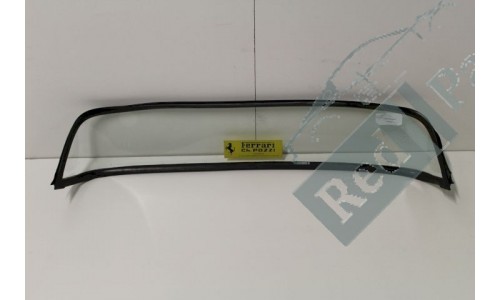 Vitre arrière Ferrari 208 / 308 / 328 (60338704/U) (Occasion)