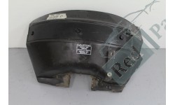 Renfort garde boue intérieur aile avant ferrari 456/550 (65142100)