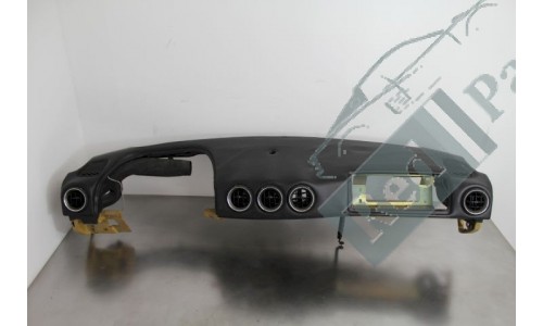 TABLEAU DE BORD CUIR NOIR VM8500  FERRARI 456 M LHD (65289300)