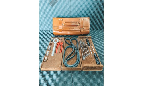 Trousse A Outils Ferrari 512 TR (157863/U) (Occasion)