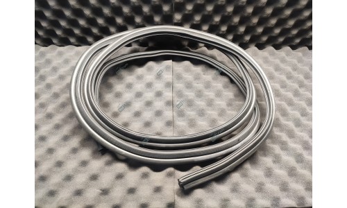 Joint De Capot Avant Ferrari 208 / 288 / 308 / 328 / 512 (MC3477/1)
