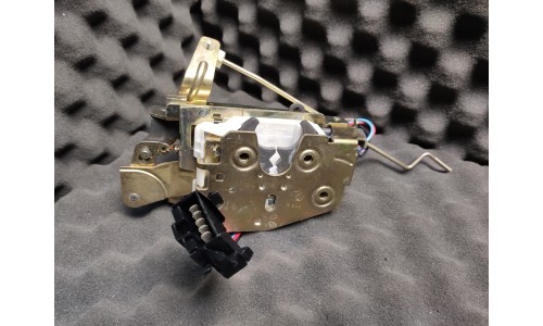 Serrure De Porte Droit Ferrari 348/355 (64312700)