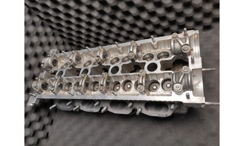 Culasse Droite Sans Arbres a Cames Ferrari 355(164882/R) (Reconditionné) Échange Standard