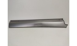 Seuil de Porte en Alu Droit Ferrari 360/F430 (68146500/U) (Pièce Occasion)