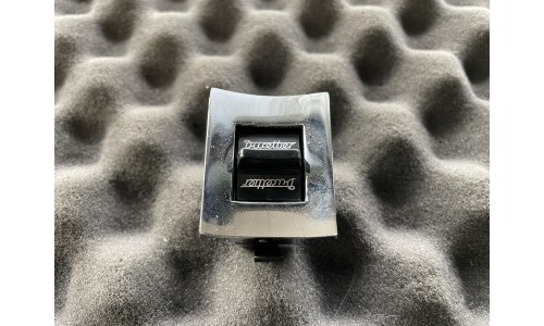 Bouton De Lève Vitre Ferrari 275 / 330 / 365 (246-80-860-02)