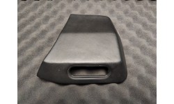 Garniture/Cache Ceinture de Sécurité en Cuir Blanc Noir Gauche Ferrari F355 (64678500/U) (Pièce Occasion)
