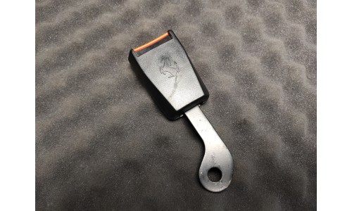 Attache Ceinture de Sécurité Côté Droit Ferrari F355 (64678500/U) (Pièce Occasion)