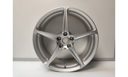 Jante Avant 8.5Jx20" ET46.5 Silver Ferrari 458  (255225/U) (Pièce Occasion)