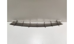 Grille/Calandre Avant Ferrari 400 GT / 400i (257-38-002-04/U) (Pièce Occasion)