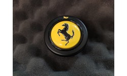 Bouton Poussoir Klaxon Volant Anneau Noir Ferrari 208 / 288 / 308 / 365 / 456 / F40 / Mondial (130899/U) (Pièce Occasion)