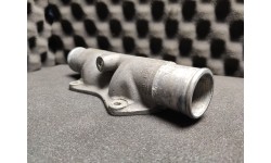 Couvercle du Thermostat Ferrari Testarossa/512Tr (124144/U) (Pièce Occasion)
