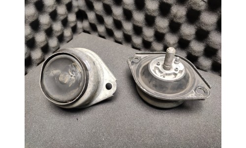 TAMPON/SILENTBLOC DE BOITE FERRARI 456 M GT/GTA  (176995/U)