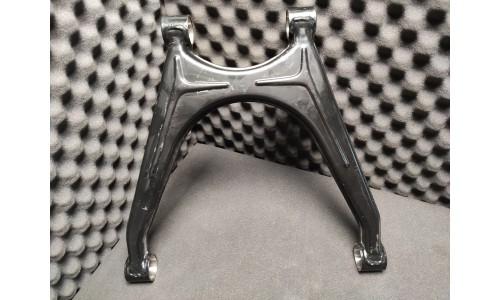 Triangle suspension inférieur arrière ferrari 348 (136185/U) (Occasion)