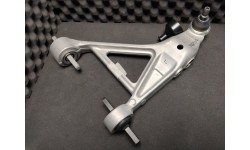 Triangle/Bras de Suspension Avant Inférieur Ferrari 458 / California / 488 (264524/U) (Pièce Occasion)