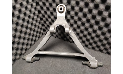 Triangle/Bras de Suspension Inférieur Avant Ferrari 360 / F430 (177659/U) (Pièce Occasion)