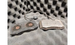 Jeu de Plaquettes de Frein Avant Ferrari 575 (70000961/U) (Pièce Occasion)
