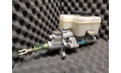 Maitre-Cylindre + Réservoir de Liquide de Frein et d'Embrayage Ferrari 456 GT/GTA (152075/U & 153175/U) ( Pièce Occasion)