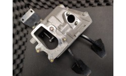SUPPORT DU PEDALIER FERRARI 456 GT/GTA (152048/U)