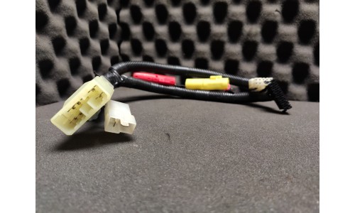 Câblage / Raccord de Poste Autoradio Ferrari 456 GT / GTA (155712/U - 155713/U) (Pièce Occasion)