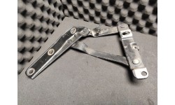 Charnière Droite de Capot Avant Ferrari 456 GT / GTA / M (63853800/U) (Pièce Occasion)