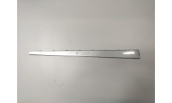 Insert de Seuil de Porte Gauche Ferrari 456 / 550 / 575 (63213100/U) (Pièce Occasion)