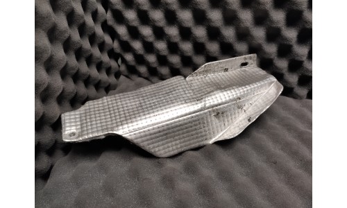 PARE CHALEUR INFERIEUR RESERVOIR GAUCHE FERRARI 360/F430 (180233/U)