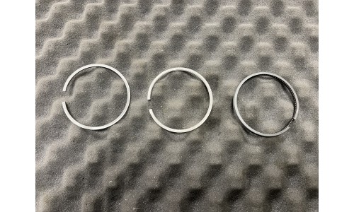Jeu De Segments De Pistons Ferrari 330 GT (95140105)