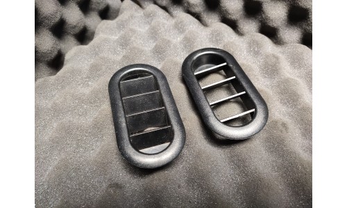Bouche d'Aération / Ouverture / Sortie d'Air Ferrari 456 / 550 / 575 (63783700/U) (Pièce Occasion)