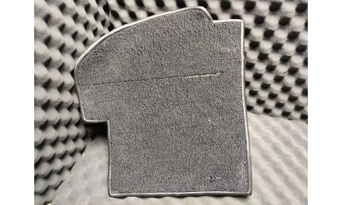 habillage gauche en moquette noire de coffre arrière ferrari 308 GTB (60120300)