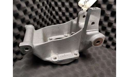 Support de Moyeux Arrière Gauche Ferrari 456 GT / GTA (154668/U) (Pièce Occasion)