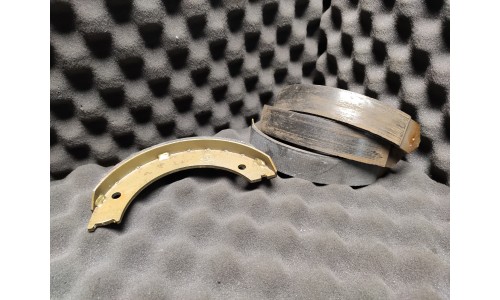 Mâchoire / Sabot de Frein Ferrari 348 / F355 / 512 TR / 456 / 550 (170701/U) (Pièce Occasion)