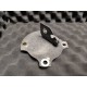 Plaque de Couverture Droite /Support Conduit Hydraulique de Frein Ferrari 456 GT / GTA (153944/U) (Pièce Occasion)