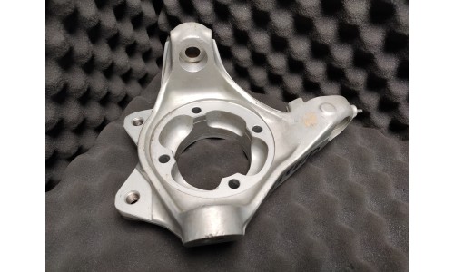 porte-moyeu avant gauche ferrari 355 5.2 (175488/U)