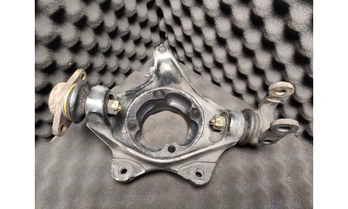 moyeu avant gauche ferrari 512 TR/M (149892)