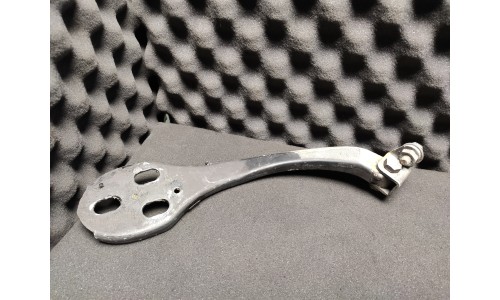 charnière gauche capot arrière ferrari 208/308/328 (60256906)