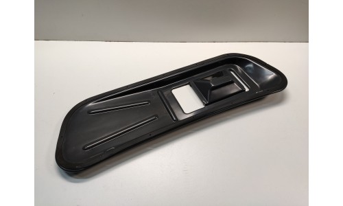Convoyeur d'air capot avant ferrari F355/348 (62120300/U) (Occasion)