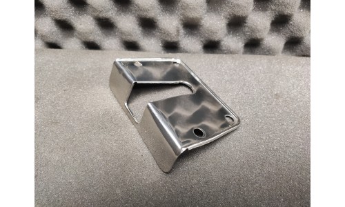 Plaque de Verrouillage de Porte Droite Ferrari Mondial (60634700/U) (Pièce Occasion)