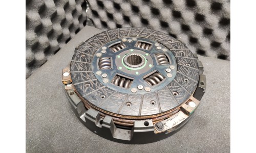 Embrayage Boîte de Vitesses Manuelle Maserati 4200 (196021/U) (Pièce Occasion)