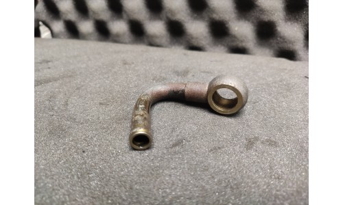 Raccord de Tuyau de Radiateur d'Huile de Boîte Maserati 4200 (M-188316/U) (Pièce Occasion)