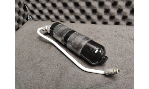Accumulateur de Pompe Hydraulique de Boîte F1 Ferrari Maserati (179143/U) (Pièce Occasion)