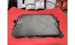 Radiateur d'Eau de Refroidissement McLaren MP4-12C (11L0225CP01/U) (Pièce Occasion)