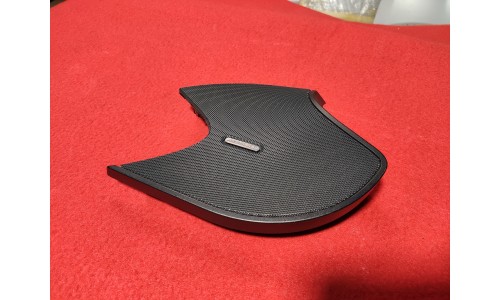 Grille de Haut-Parleur Porte Gauche McLaren MP4-12C (11N0223CP03/U) (Pièce Occasion)