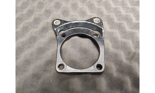 Bride d'Etrier Droite Ferrari 365 GT 2+2 (680409/U) (Pièce Occasion)