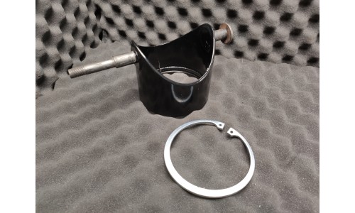 Support de Ressort de Suspension Avant Ferrari 365 GT 2+2 (640737/U) (Pièce Occasion)