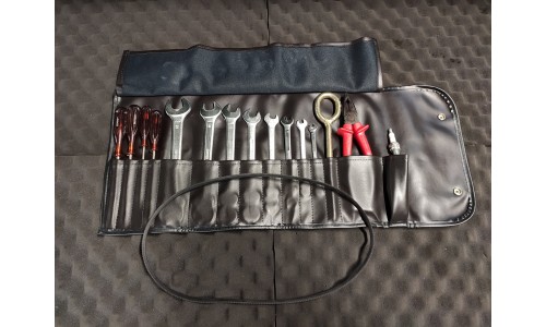 Trousse à Outils Ferrari (123254/U) (Pièce Occasion)