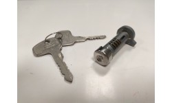 Barillet + Clefs Ferrari 365 GT 2+2 (251-30-790-02)